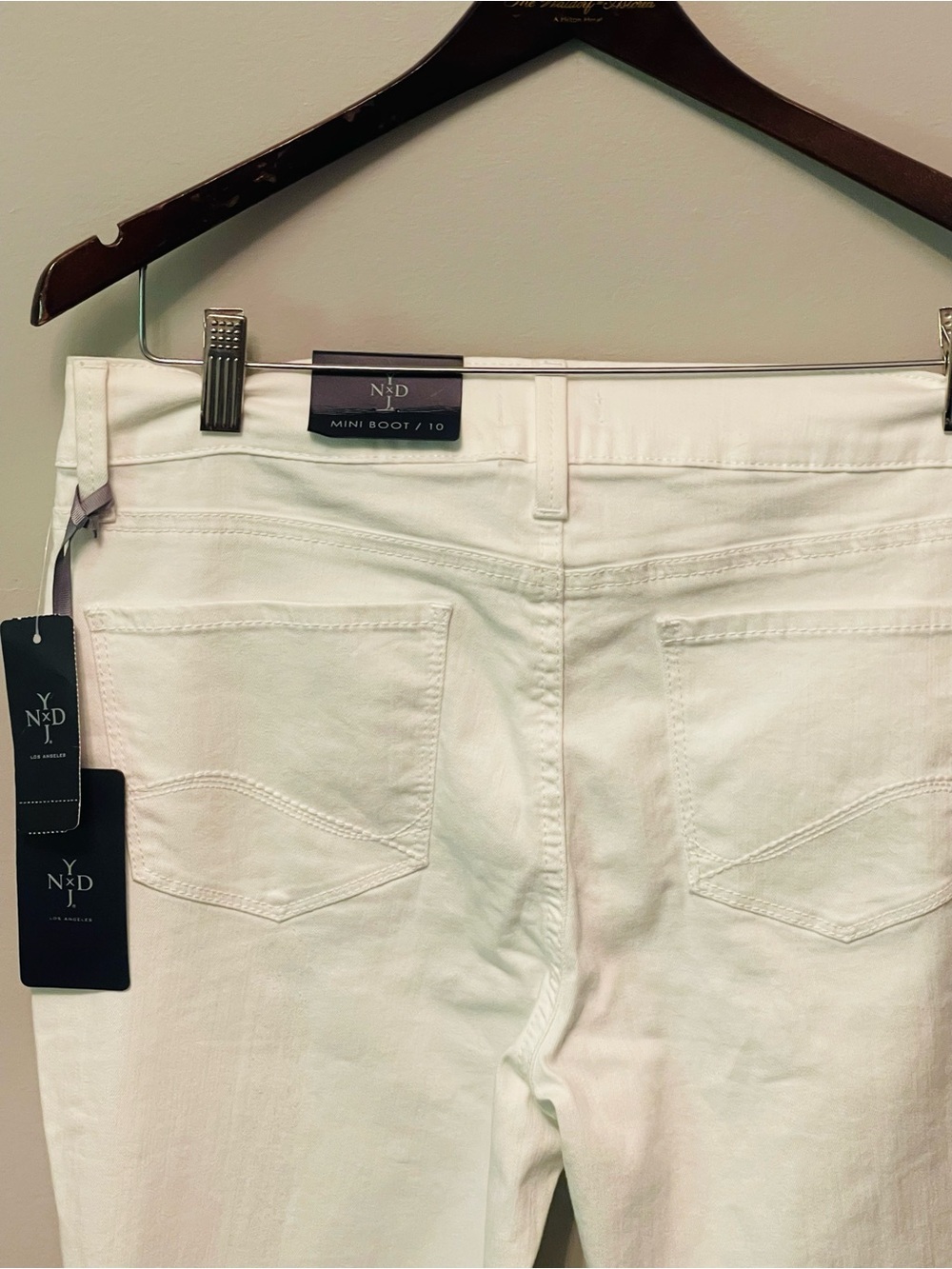 NYDJ Marilyn Straight Mini Boot White High Rise Jeans Size 10 - Picture 9 of 9